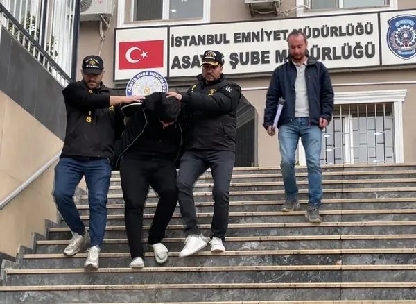 Haraç çetesinin şok WhatsApp yazışmaları ortaya çıktı! Esnafın kabusu olmuşlardı: 3-4 tane atsanız yeter